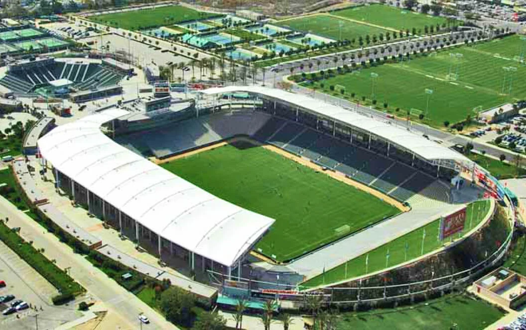 Estádio principal / Estádio South Bay